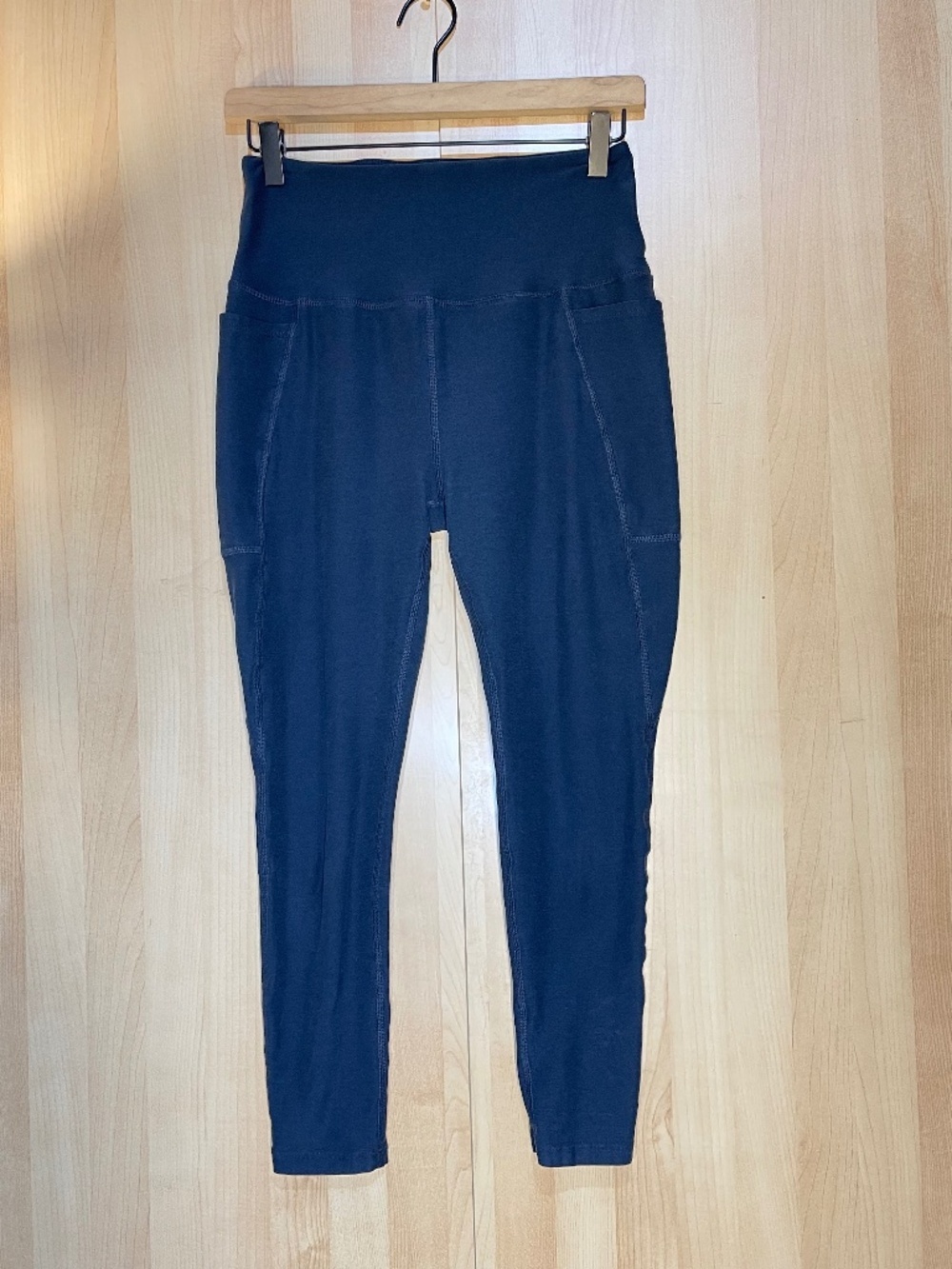 High-Waist Navy Active Leggings